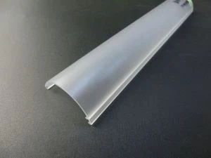 Profil acrylique d'éclairage opale